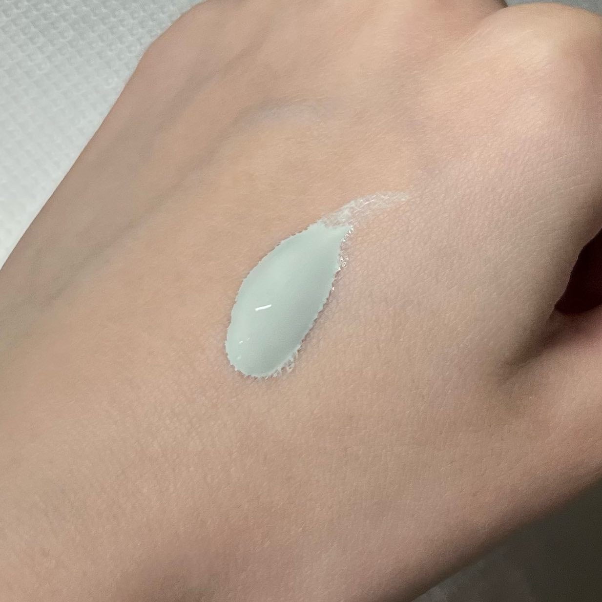 トーンアップ スキン デザイナー/Visée/化粧下地を使ったクチコミ(3枚目)