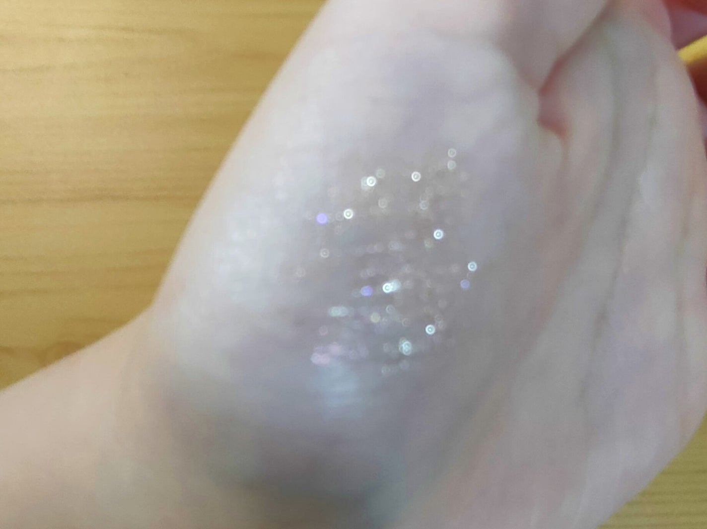 グリッター イルミネーションライナー R/CipiCipi/リキッドアイライナーを使ったクチコミ(2枚目)