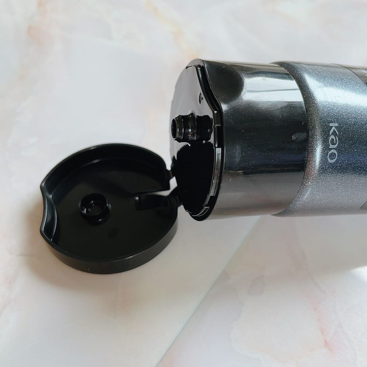 ビオレ おうちdeエステ メイク落とし マッサージブラックジェル/ビオレ/クレンジングジェルを使ったクチコミ(2枚目)