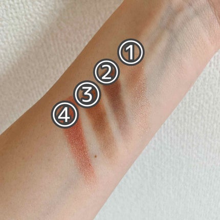 ミネラルクラッシィシャドー/エトヴォス/アイシャドウパレットを使ったクチコミ(3枚目)