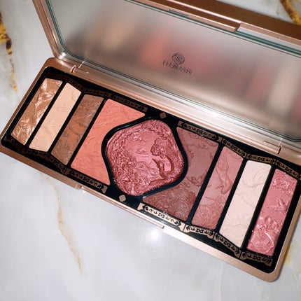 牡丹鏤月浮雕 百鳥朝鳳/花西子/アイシャドウパレットを使ったクチコミ(6枚目)