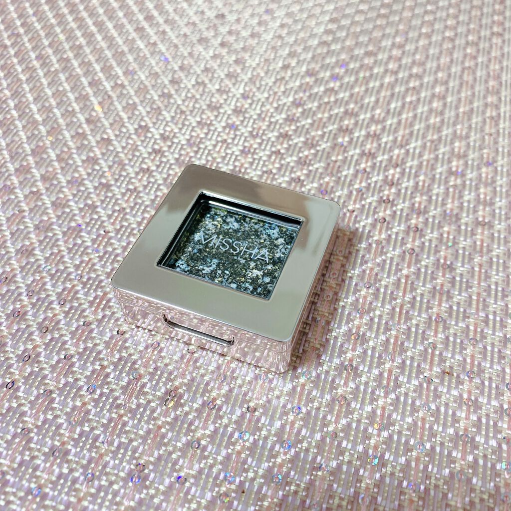 グリッタープリズム シャドウ/MISSHA/グリッターを使ったクチコミ（1枚目）