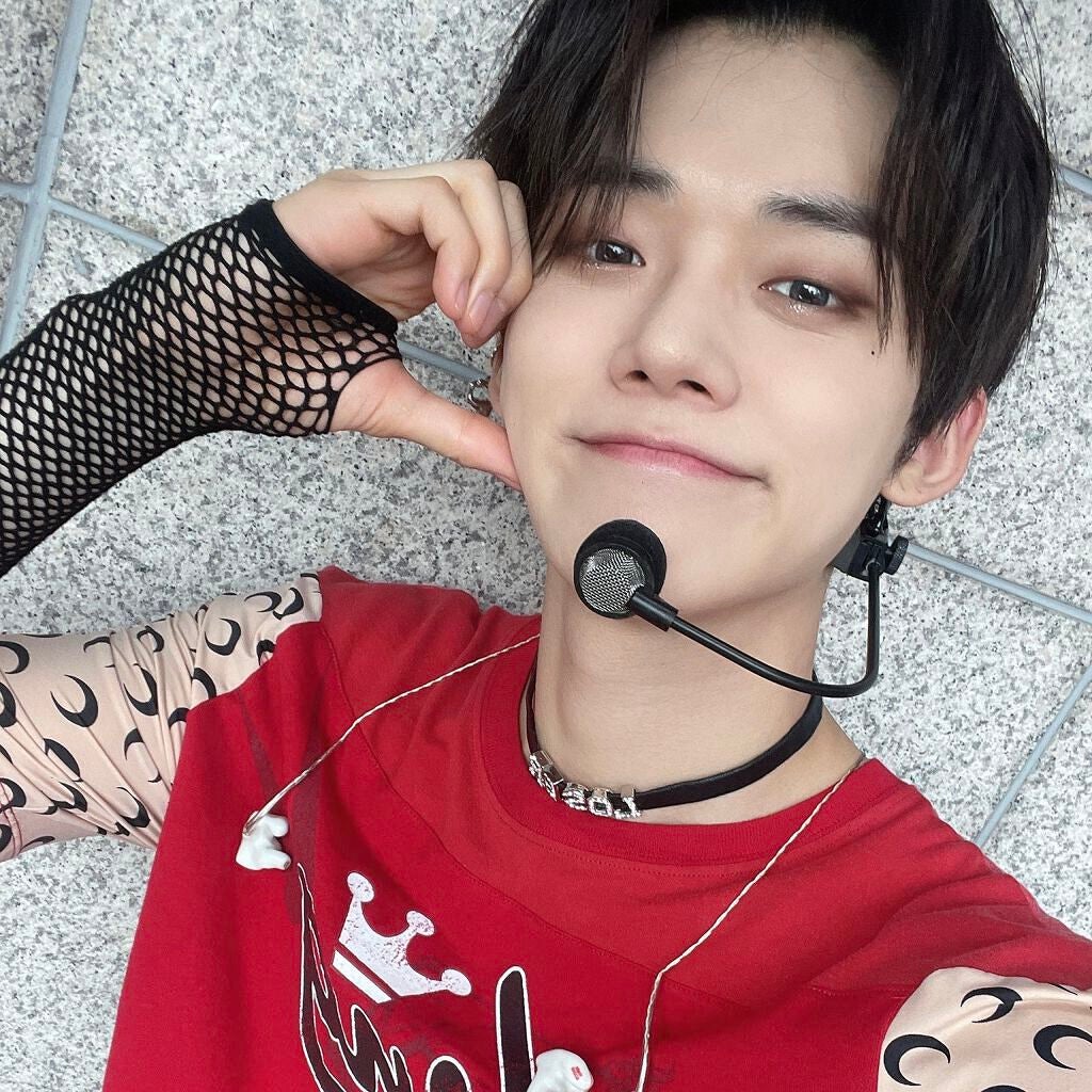 えま on LIPS 「🐰͛.*KPOP好きな人集まれっ🐰͛.*投稿することがなかなか..」(4枚目)