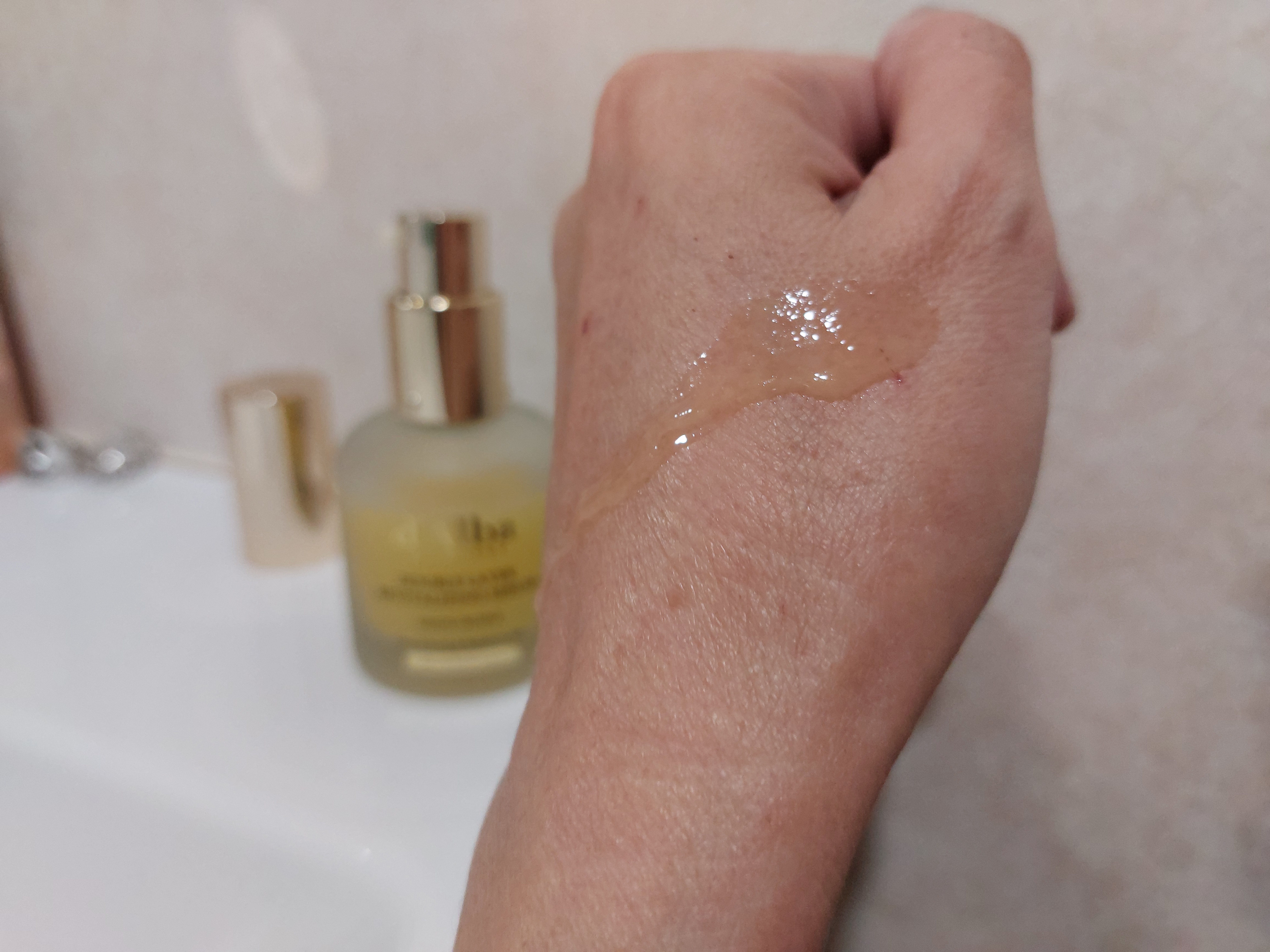 ホワイトトリュフダブルレイヤーリバイタライジングセラム/ダルバ/美容液を使ったクチコミ（3枚目）