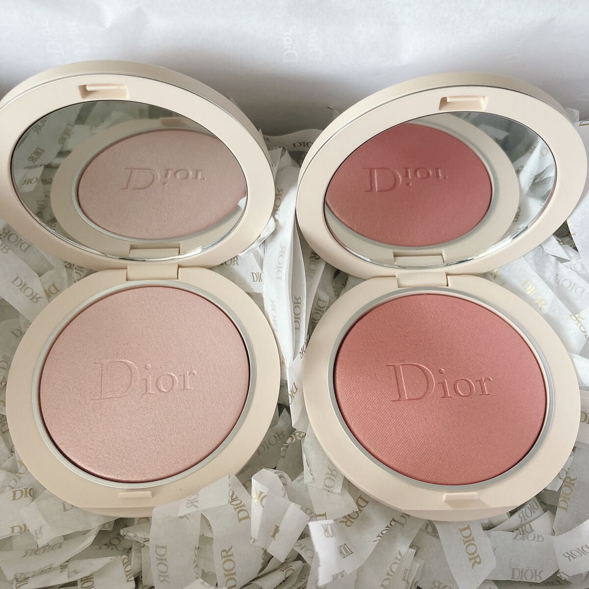 ディオールスキン フォーエヴァー クチュール ルミナイザー/Dior/プレストパウダーを使ったクチコミ（2枚目）