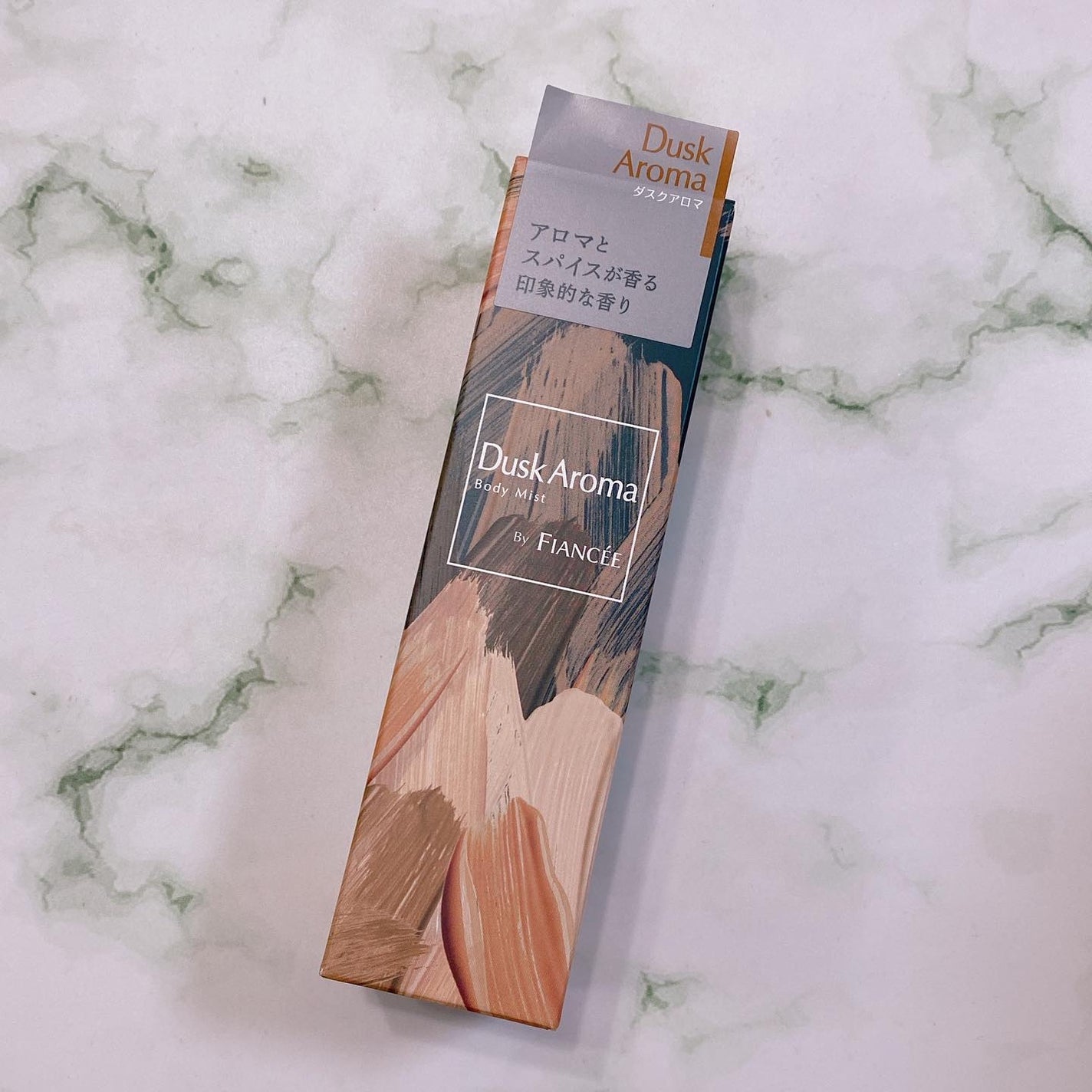 ボディミスト ダスクアロマ/フィアンセ/香水を使ったクチコミ(3枚目)