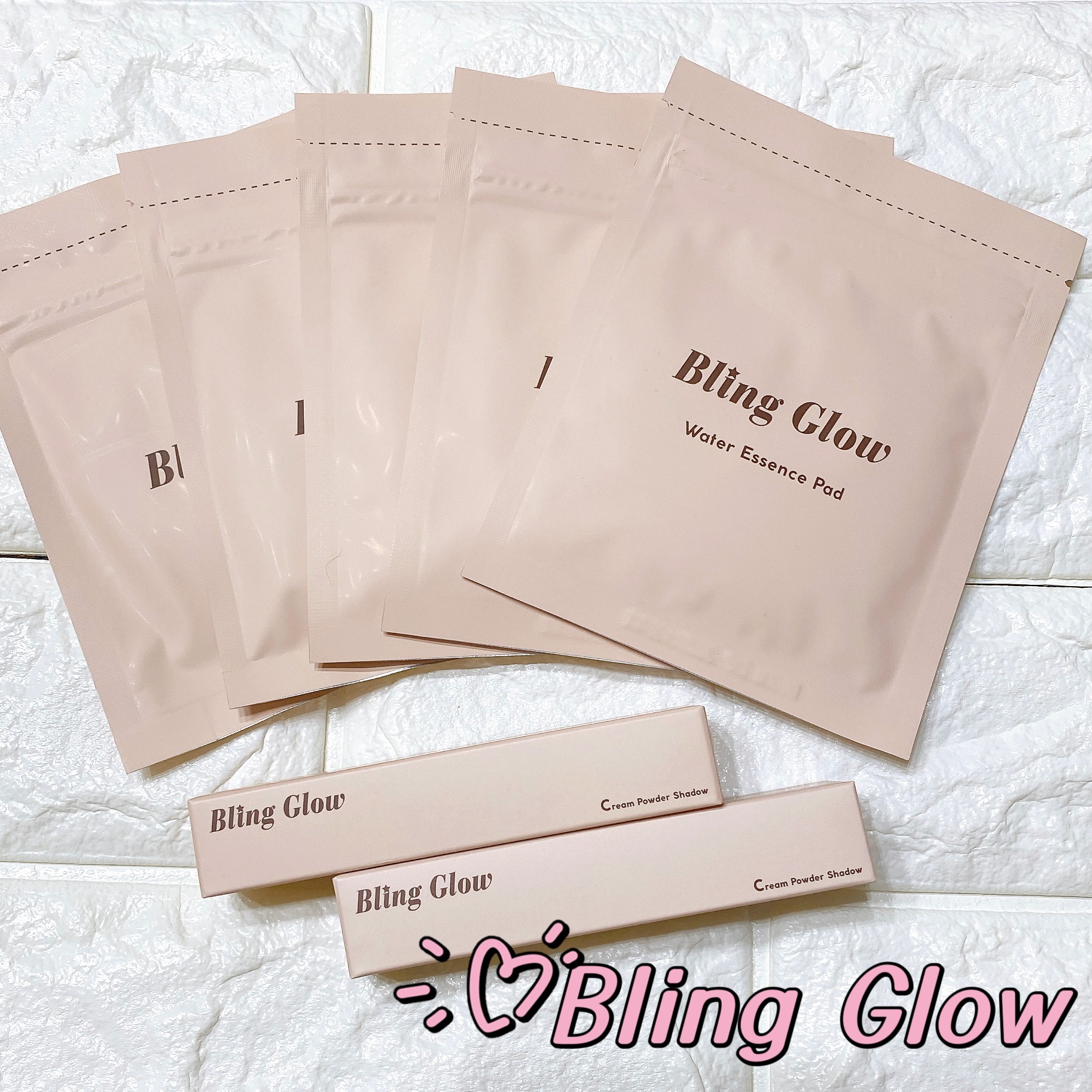 ブリンクリームパウダーシャドウ/BLING GLOW/単色アイシャドウを使ったクチコミ（1枚目）