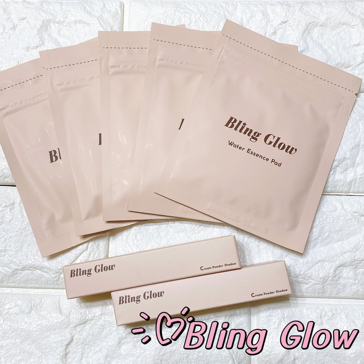 ブリンクリームパウダーシャドウ/BLING GLOW/単色アイシャドウを使ったクチコミ(1枚目)
