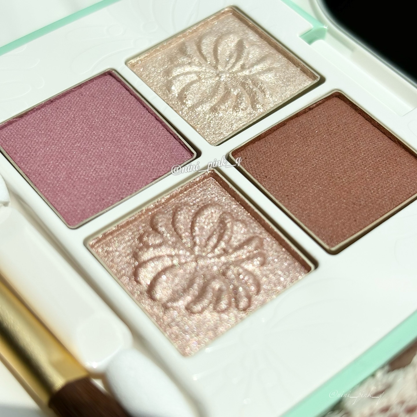 ポール ＆ ジョー アイデザイン パレット 01 カフェテラス/PAUL & JOE BEAUTE/アイシャドウパレットを使ったクチコミ（3枚目）