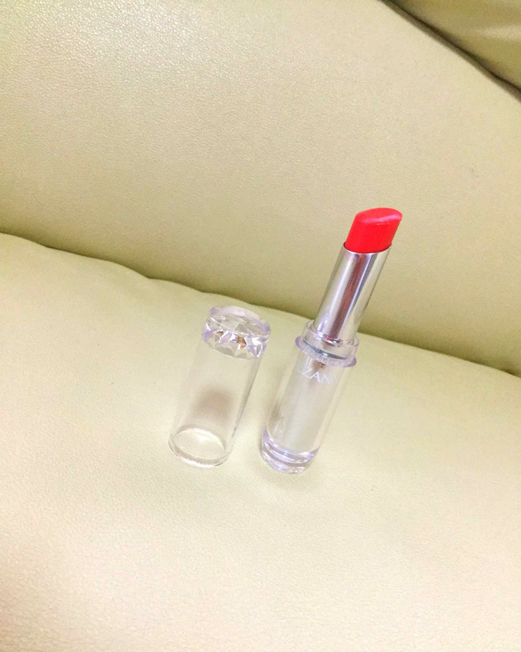 ラスティンググロスリップ/CEZANNE/口紅を使ったクチコミ（2枚目）
