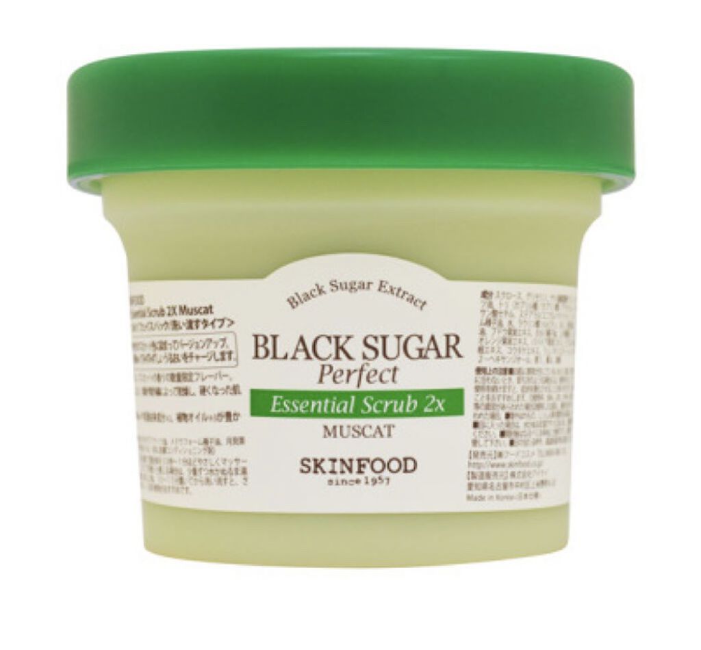 ブラックシュガーパーフェクトエッセンシャルスクラブ 2X マスカット/SKINFOOD/洗い流すパック・マスクを使ったクチコミ（1枚目）