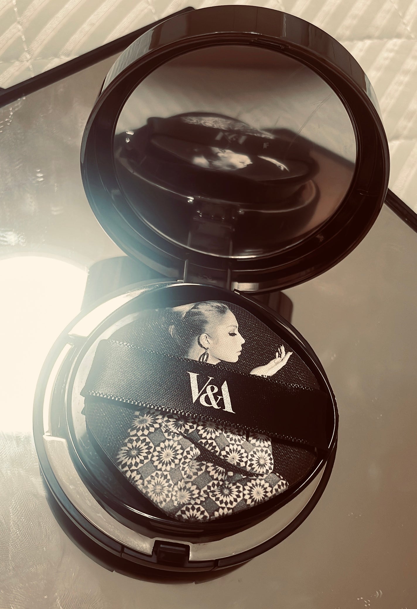 ロングウェアクッションファンデーション/V&Aビューティー/クッションファンデーションを使ったクチコミ(1枚目)