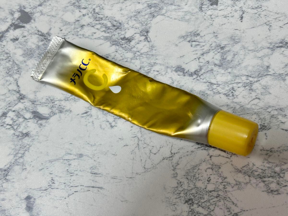 薬用しみ集中対策 プレミアム美容液/メラノCC/美容液を使ったクチコミ(2枚目)