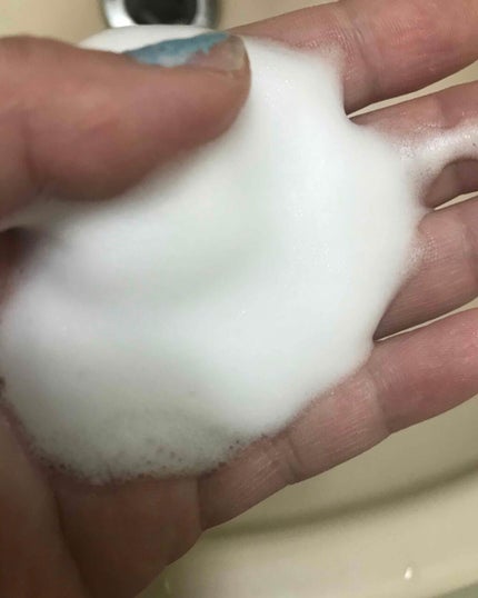 natu savon select フォームウォッシュ (ホワイト)のクチコミ「ナチュサボン セレクト
ウォッシングフォーム
安かったので買いました
某、嵐のかたが宣伝してる.....」(2枚目)