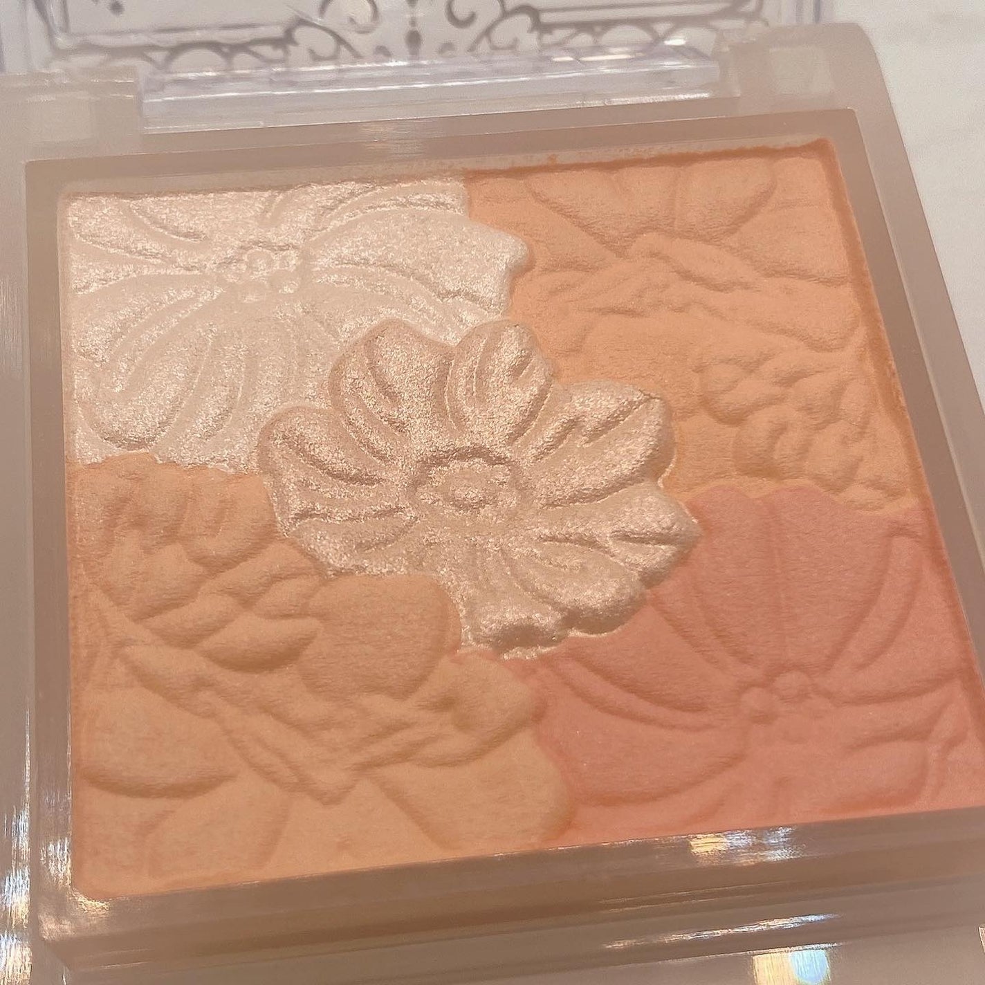 グロウフルールチークス(ブレンドタイプ)/キャンメイク/パウダーチークを使ったクチコミ(2枚目)