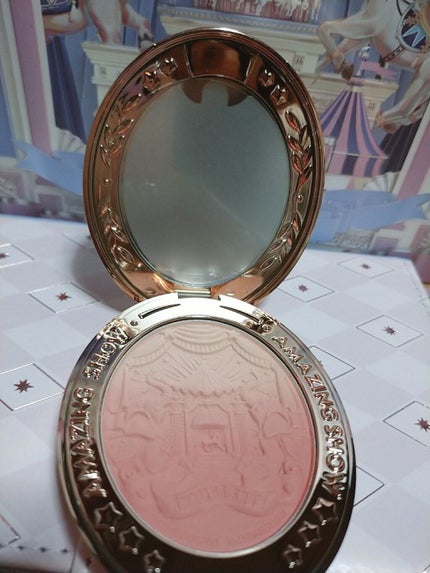 サーカスシリーズ グラデーションブラッシュ /FlowerKnows/パウダーチークを使ったクチコミ(2枚目)