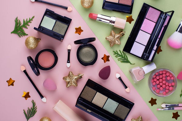 アイシャドウが似合わない原因と色の選び方!一重・奥二重・顔タイプ別の使い方とおすすめ16選