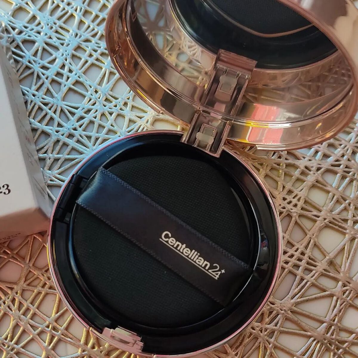 マデカグロウベールカバークッション/センテリアン24/クッションファンデーションを使ったクチコミ(5枚目)