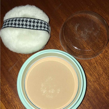 フェイスパウダー 薬用オークル/クリアラスト/プレストパウダーを使ったクチコミ(2枚目)