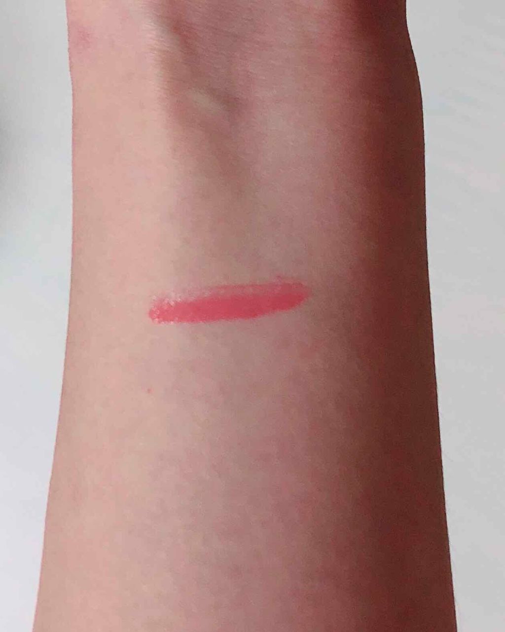 ウオータリールージュ/マキアージュ/リップグロスを使ったクチコミ(3枚目)