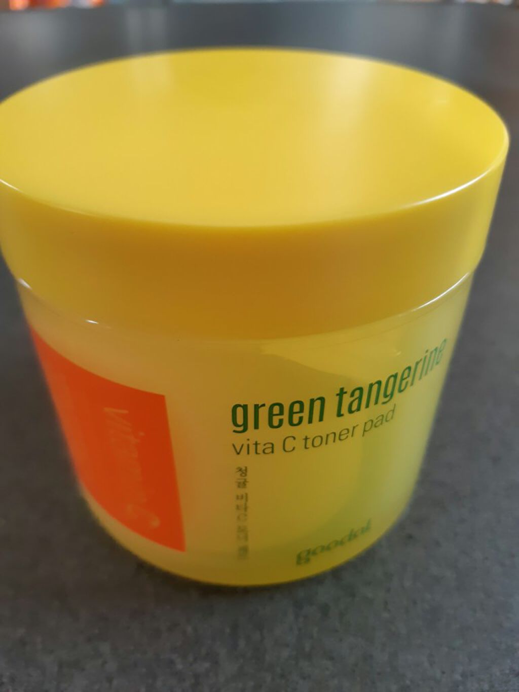 グリーンタンジェリン ビタCダークスポットケアパッド/goodal/トナーパッドを使ったクチコミ(1枚目)
