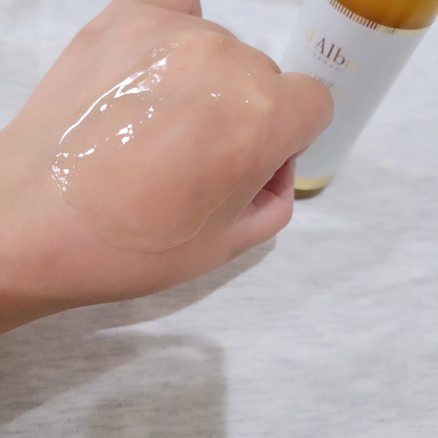 ホワイトトリュフリターンオイルクリームクレンザー/ダルバ/クレンジングを使ったクチコミ(4枚目)