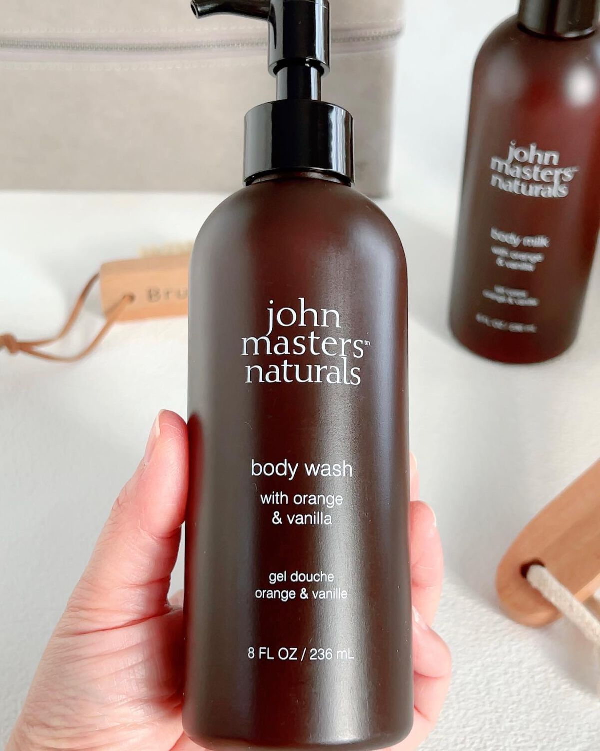 john masters organics O&Vボディミルクのクチコミ「・
・
自分へのご褒美、贈り物にもオススメの
ご褒美ボディケアセット。

ウォッシャブルペーパ.....」（2枚目）