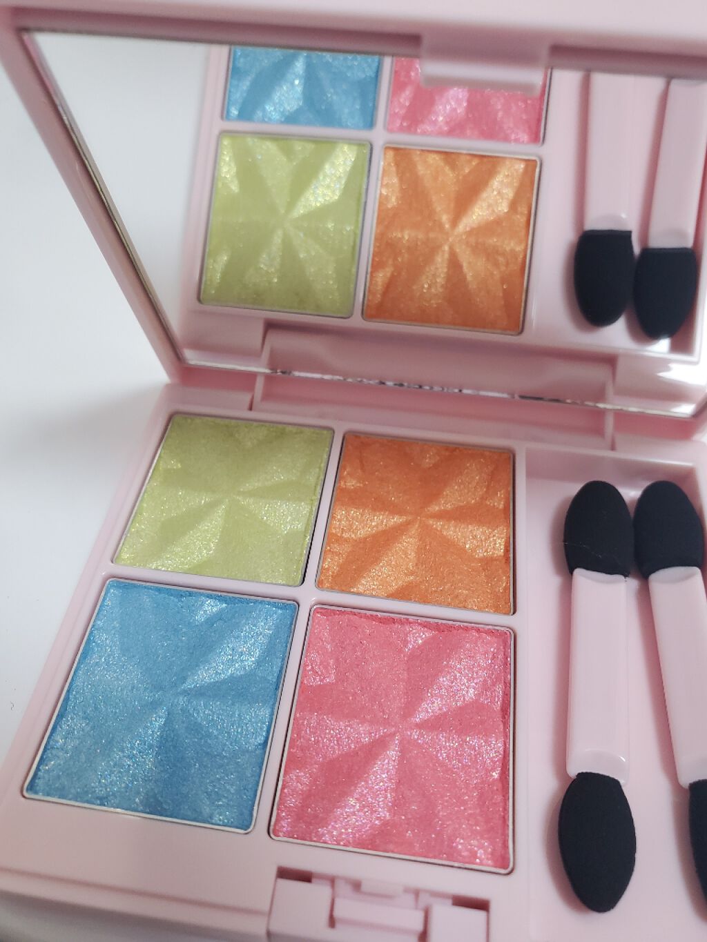 セレクト アイカラー Ｎ/ESPRIQUE/単色アイシャドウを使ったクチコミ（3枚目）