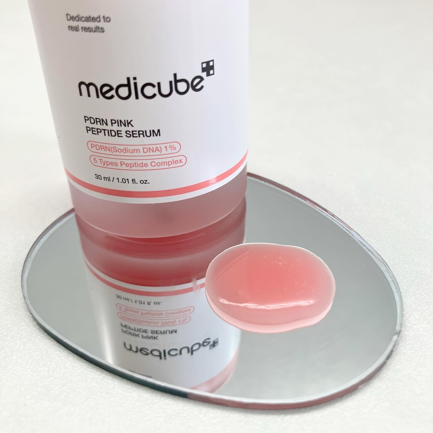PDRNピンクアンプル PDRN 10,000ppm配合/MEDICUBE/美容液を使ったクチコミ（2枚目）