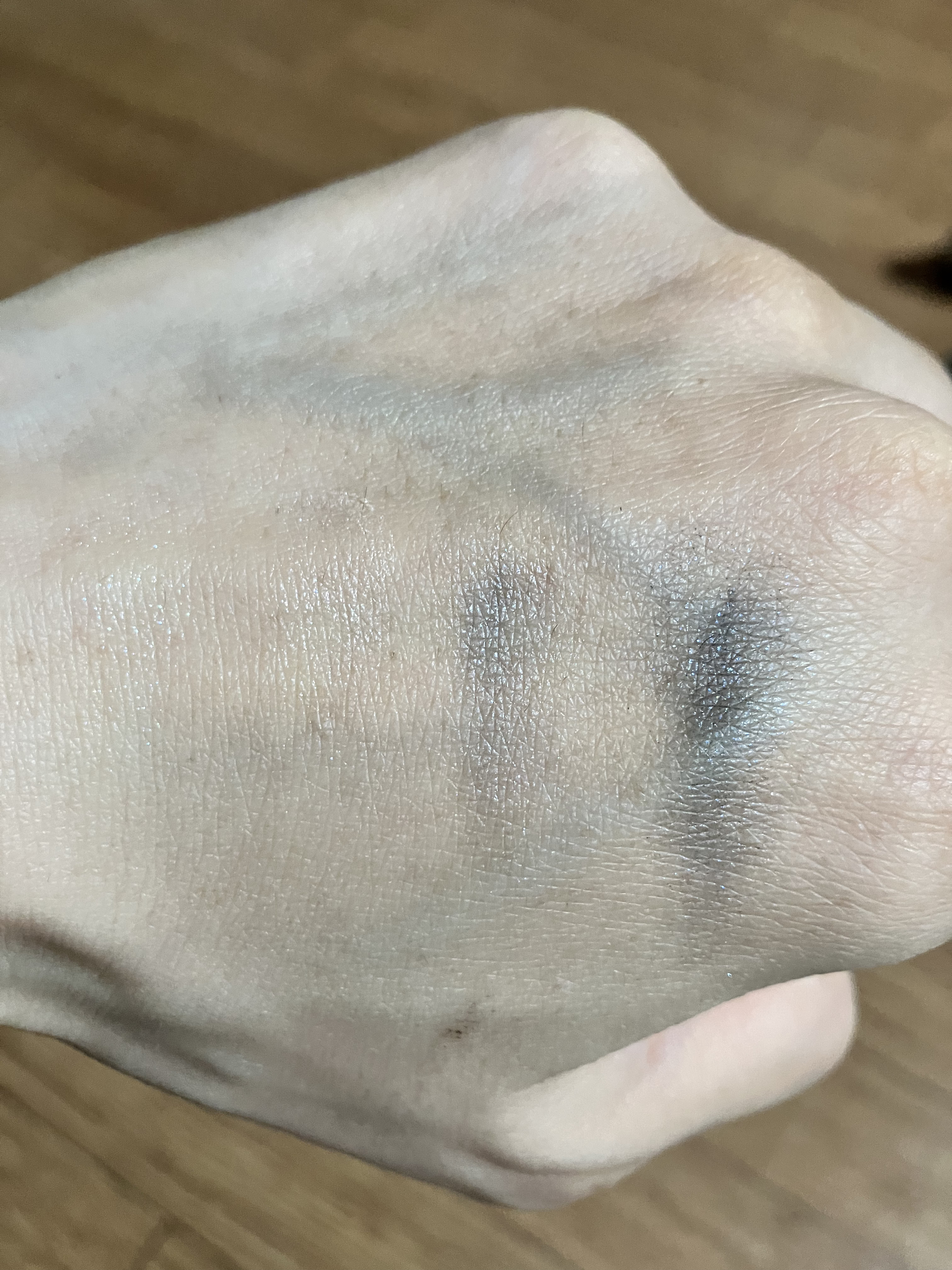 グロッシーリッチ アイズ N/Visée/アイシャドウパレットを使ったクチコミ（2枚目）