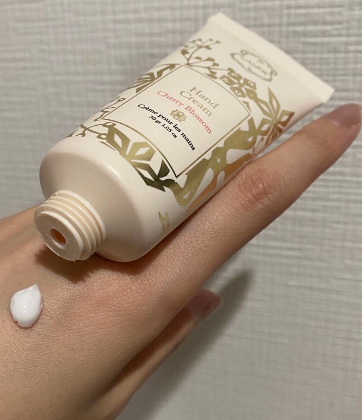 ハンドクリーム チェリーブロッサム/Laline/ハンドクリームを使ったクチコミ(4枚目)