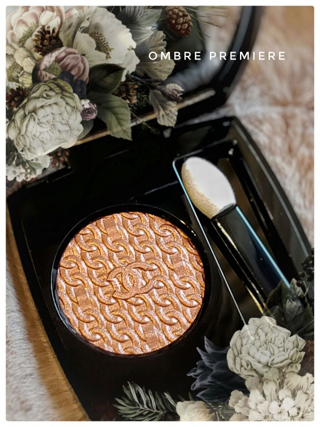 オンブル プルミエール プードゥル/CHANEL/単色アイシャドウを使ったクチコミ（2枚目）