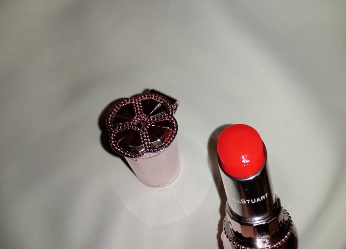 かぐや on LIPS 「パッケージがいつも可愛いジルスチュアート✧アイダイヤモンドグリ..」(3枚目)