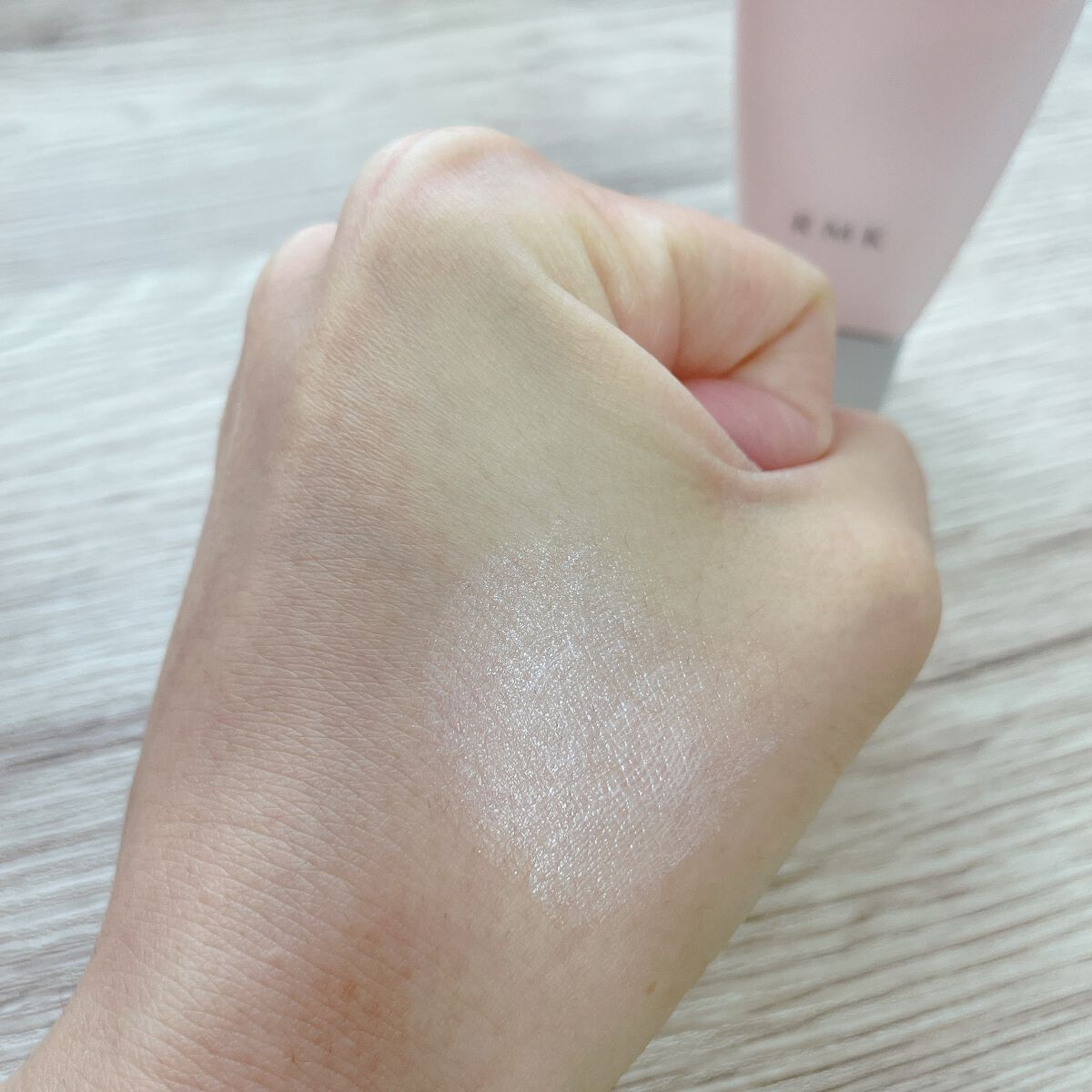 RMK スムースフィット ポアレスベース/RMK/化粧下地を使ったクチコミ（2枚目）