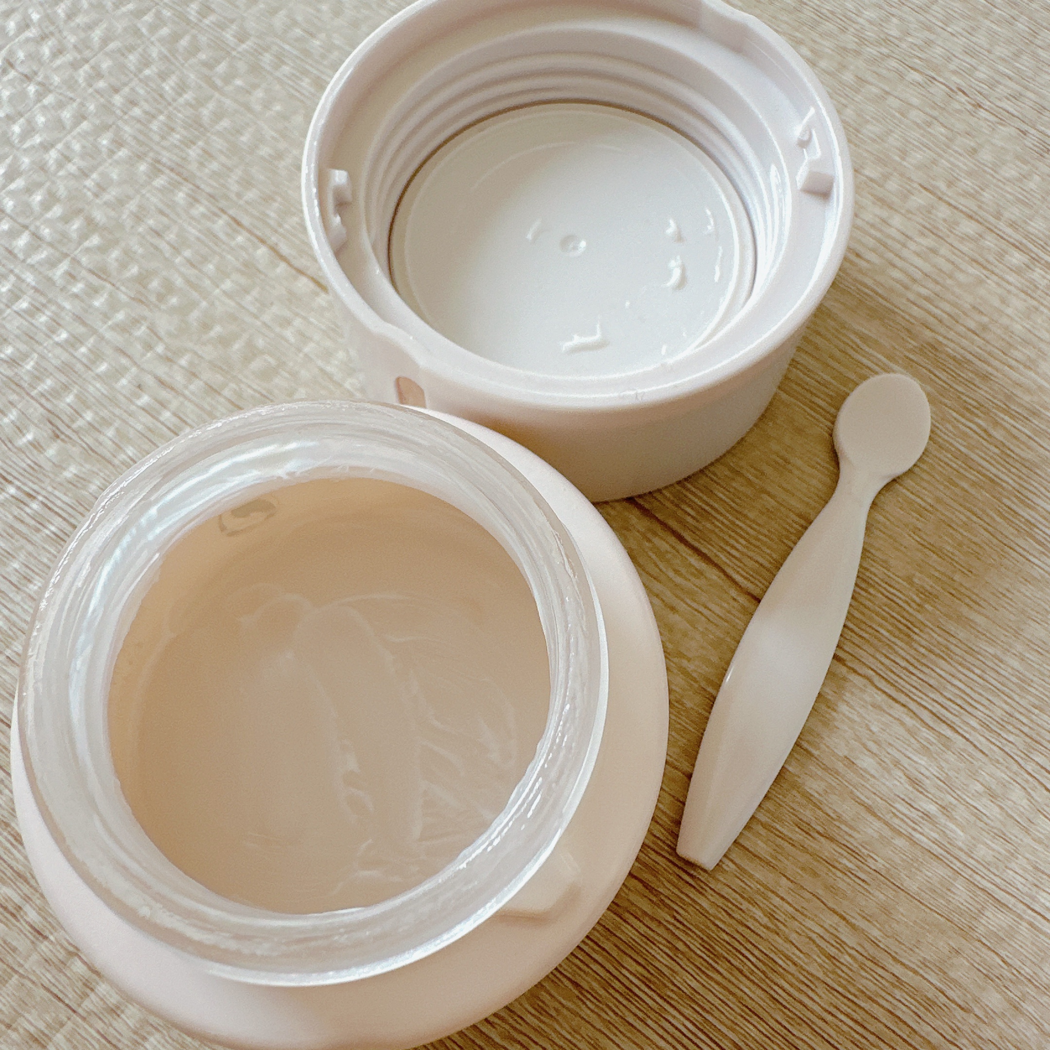 カネボウ フレッシュ デイ クリーム/KANEBO/化粧下地を使ったクチコミ（3枚目）