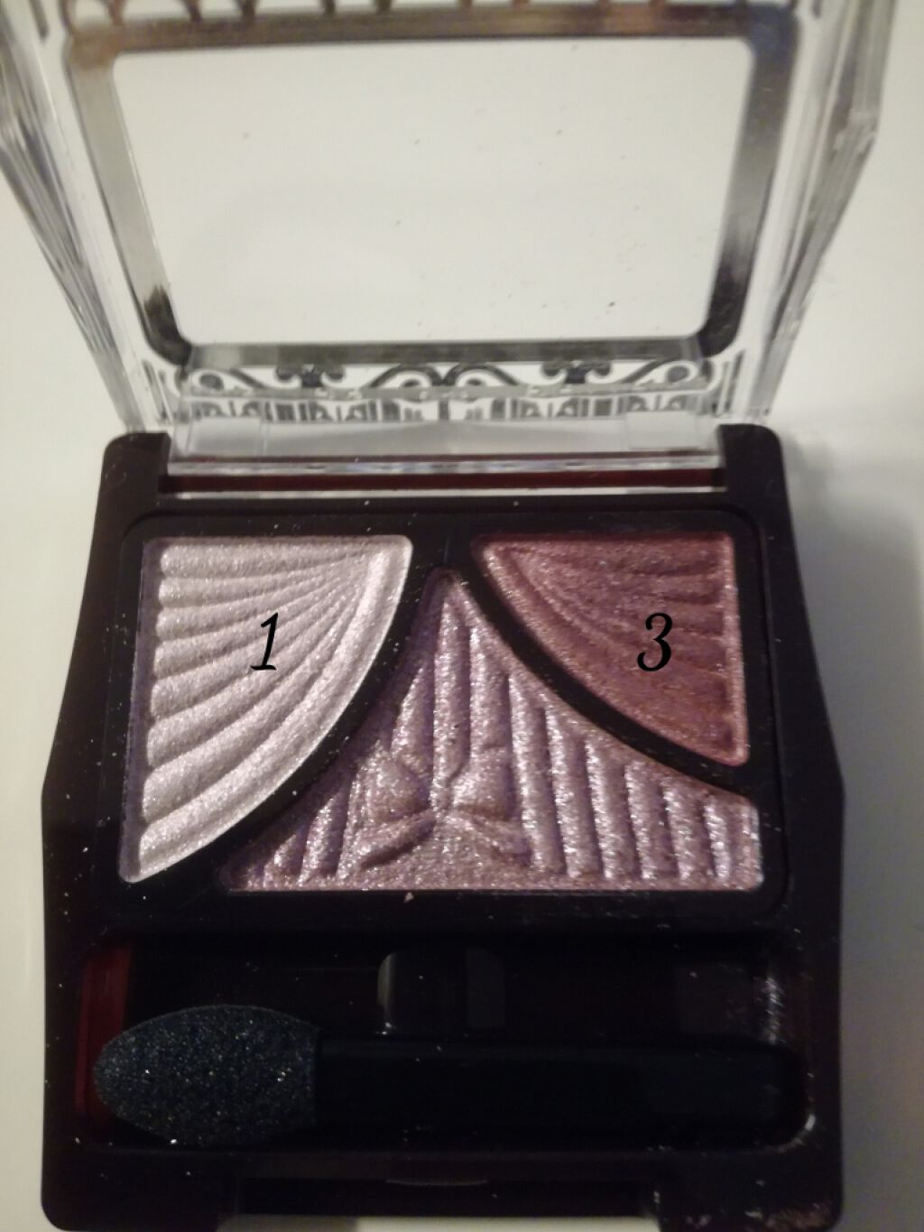 シングルアイシャドウ MBRD-04 プラムレッド/マリブビューティー/単色アイシャドウを使ったクチコミ（2枚目）