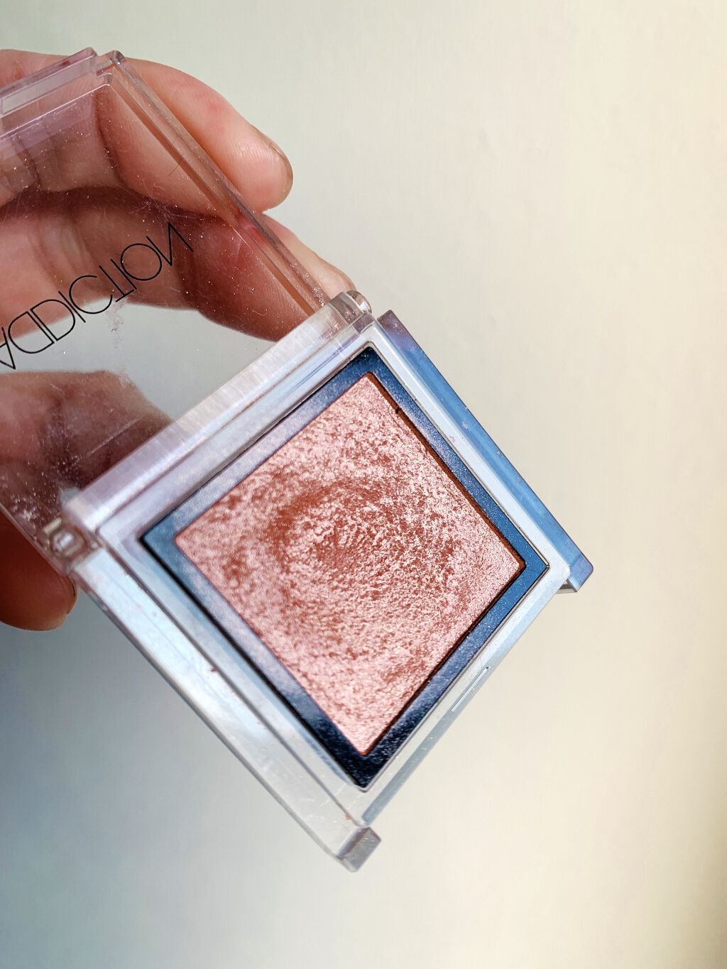 アディクション ザ アイシャドウ/ADDICTION/単色アイシャドウを使ったクチコミ（2枚目）