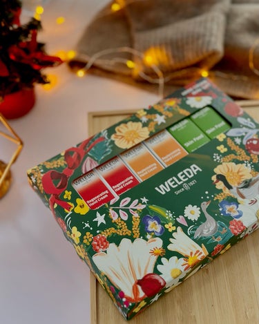 WELEDA ネイチャーコクーン ハンドクリームコレクションのクチコミ「クリスマスコフレ🎄
WELEDA /ヴェレダ
ハンドクリームミニギフトを頂きました🎁

各10.....」（2枚目）