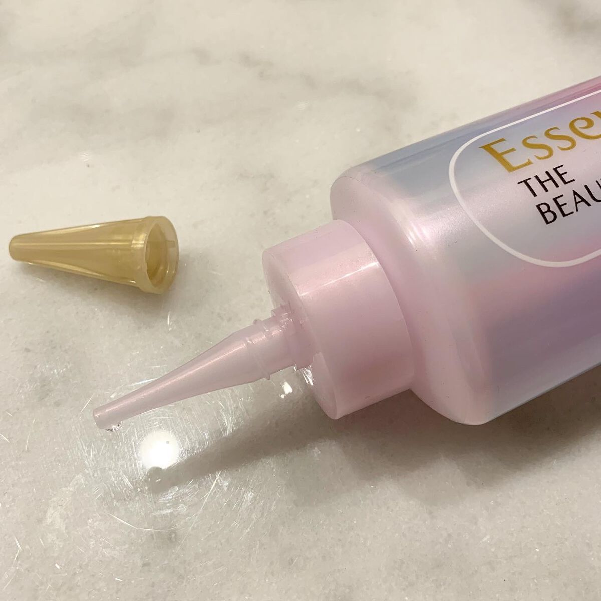 エッセンシャル プレミアム ウォータートリートメント EXスムース/エッセンシャル/アウトバストリートメントを使ったクチコミ（2枚目）