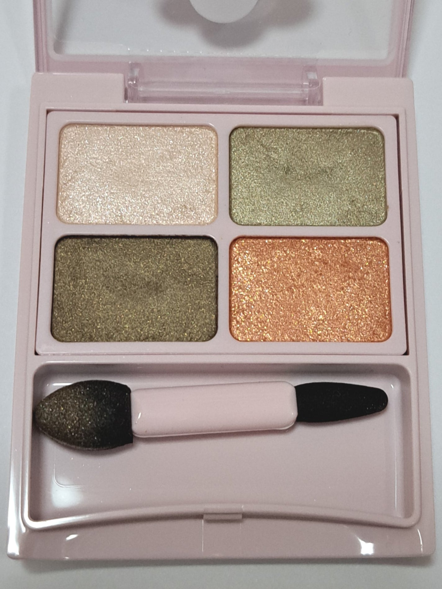 デイジードール アイカラー パレット/DAISY DOLL by MARY QUANT/アイシャドウパレットを使ったクチコミ(4枚目)