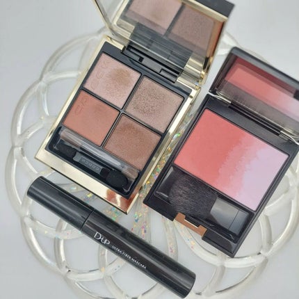 シグニチャー カラー アイズ/SUQQU/アイシャドウパレットを使ったクチコミ(5枚目)