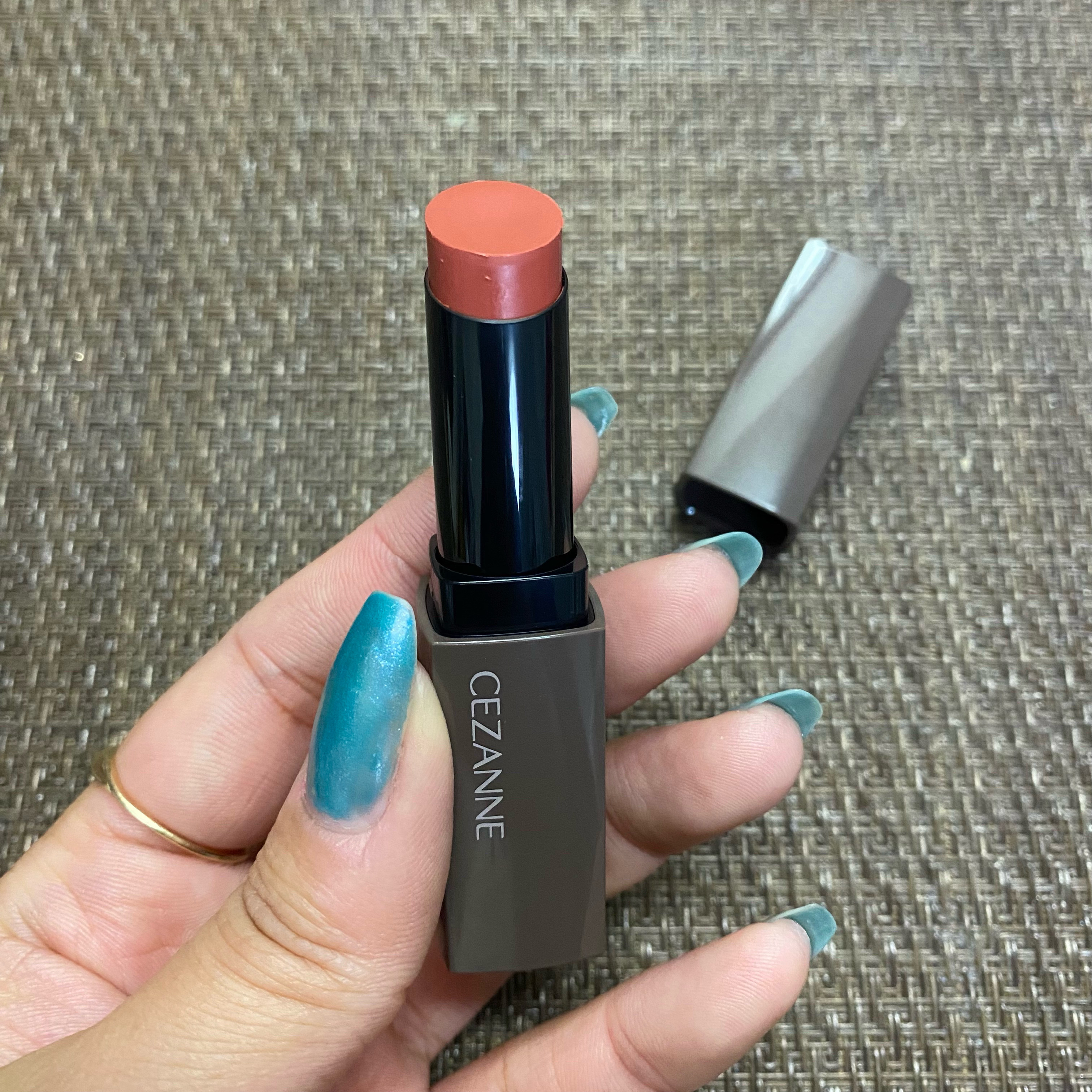 リップカラーシールド/CEZANNE/口紅を使ったクチコミ（3枚目）