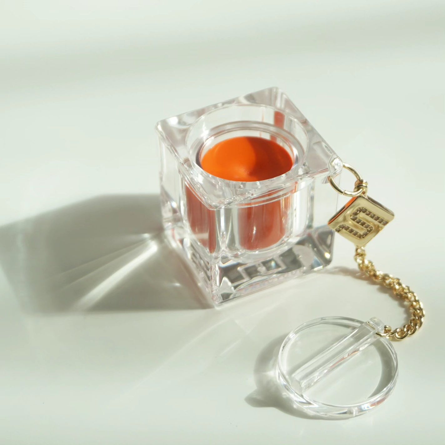 tty on LIPS 「 𝐏𝐑//アクセサリーのように身にまとう、ファッションメイ..」(3枚目)