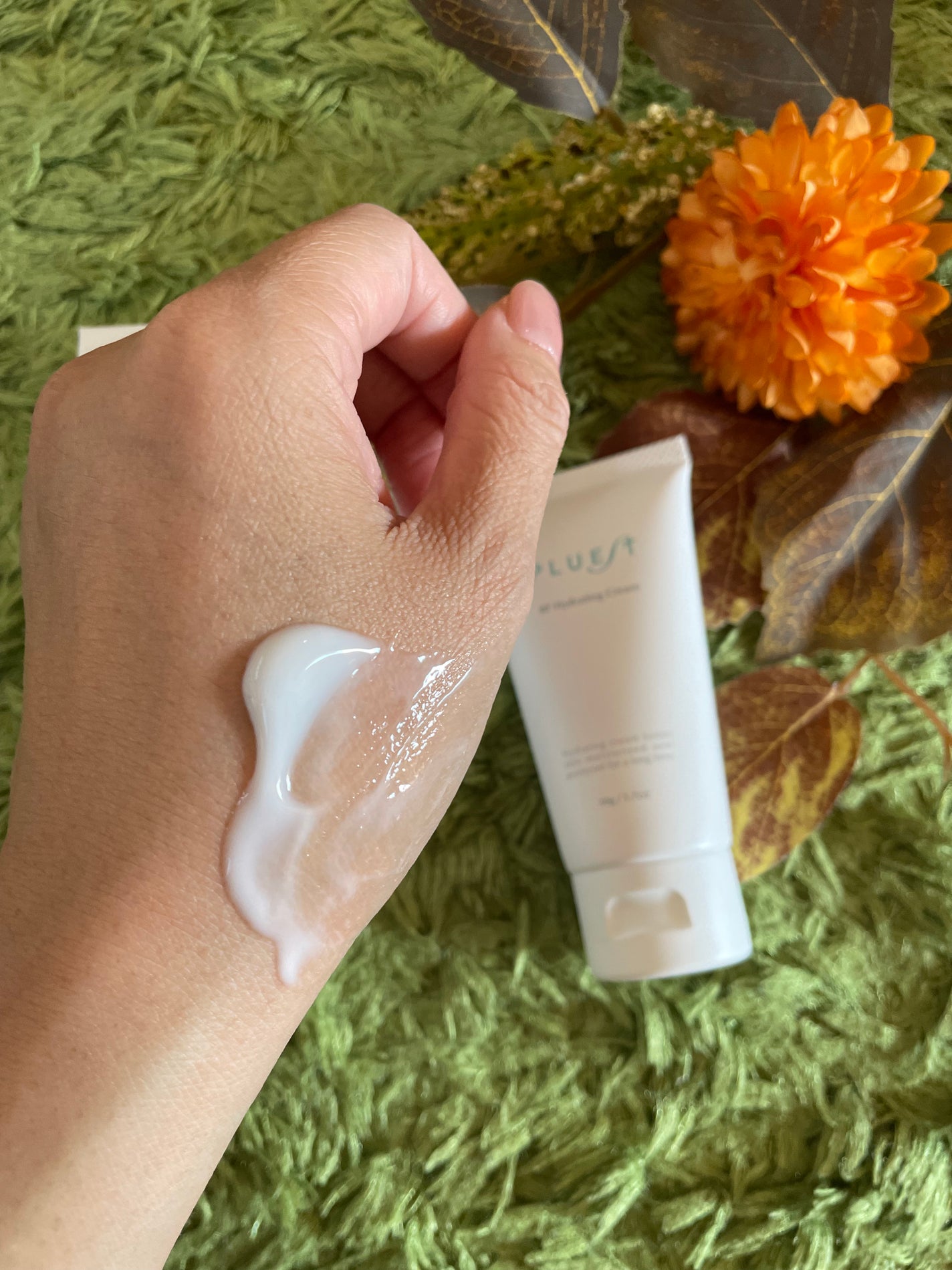 RF ハイドレーティングクリーム/PLUEST/フェイスクリームを使ったクチコミ(3枚目)