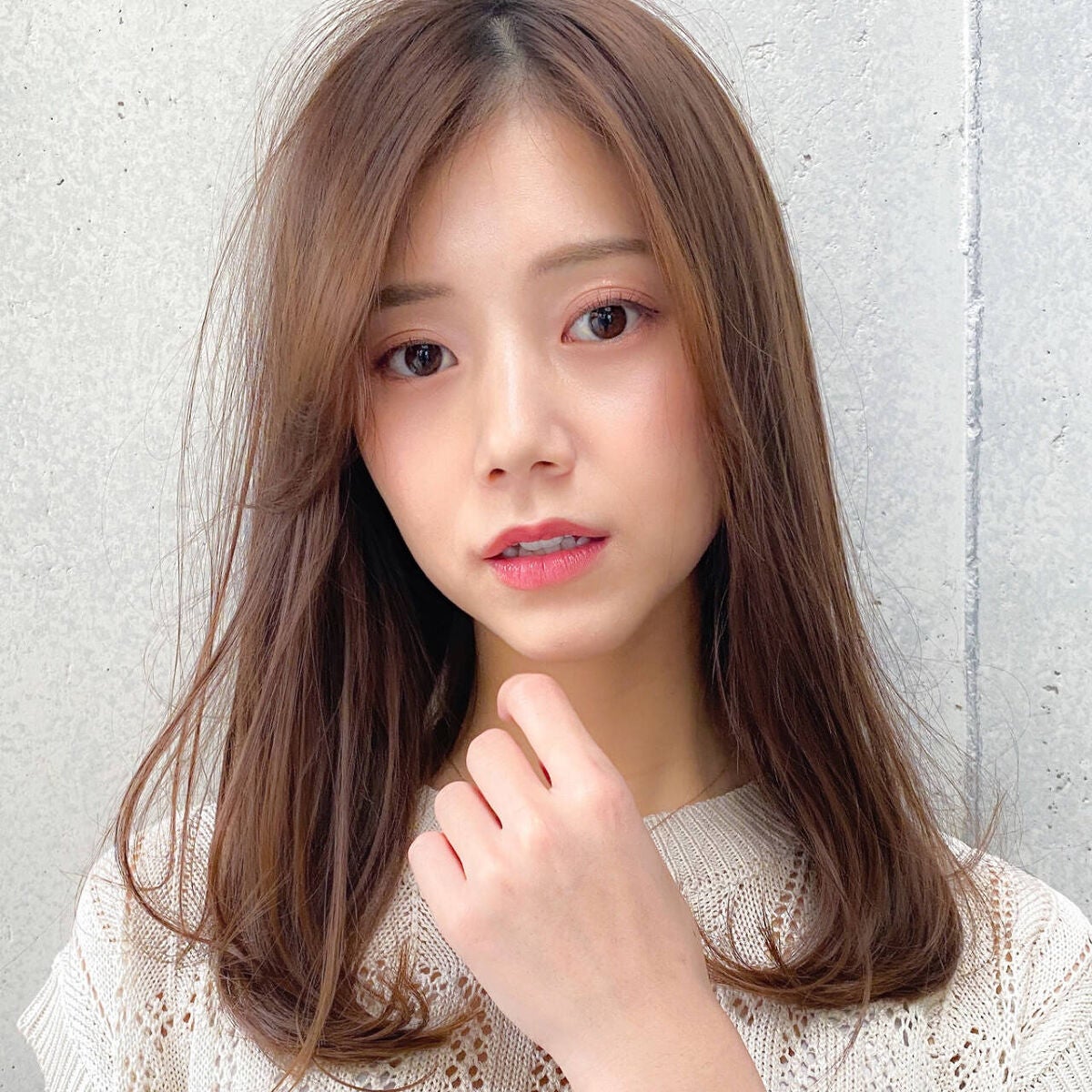 女優【今田美桜のメイク方法】を真似して垢抜け!眉毛の描き方や愛用コスメも◎のサムネイル