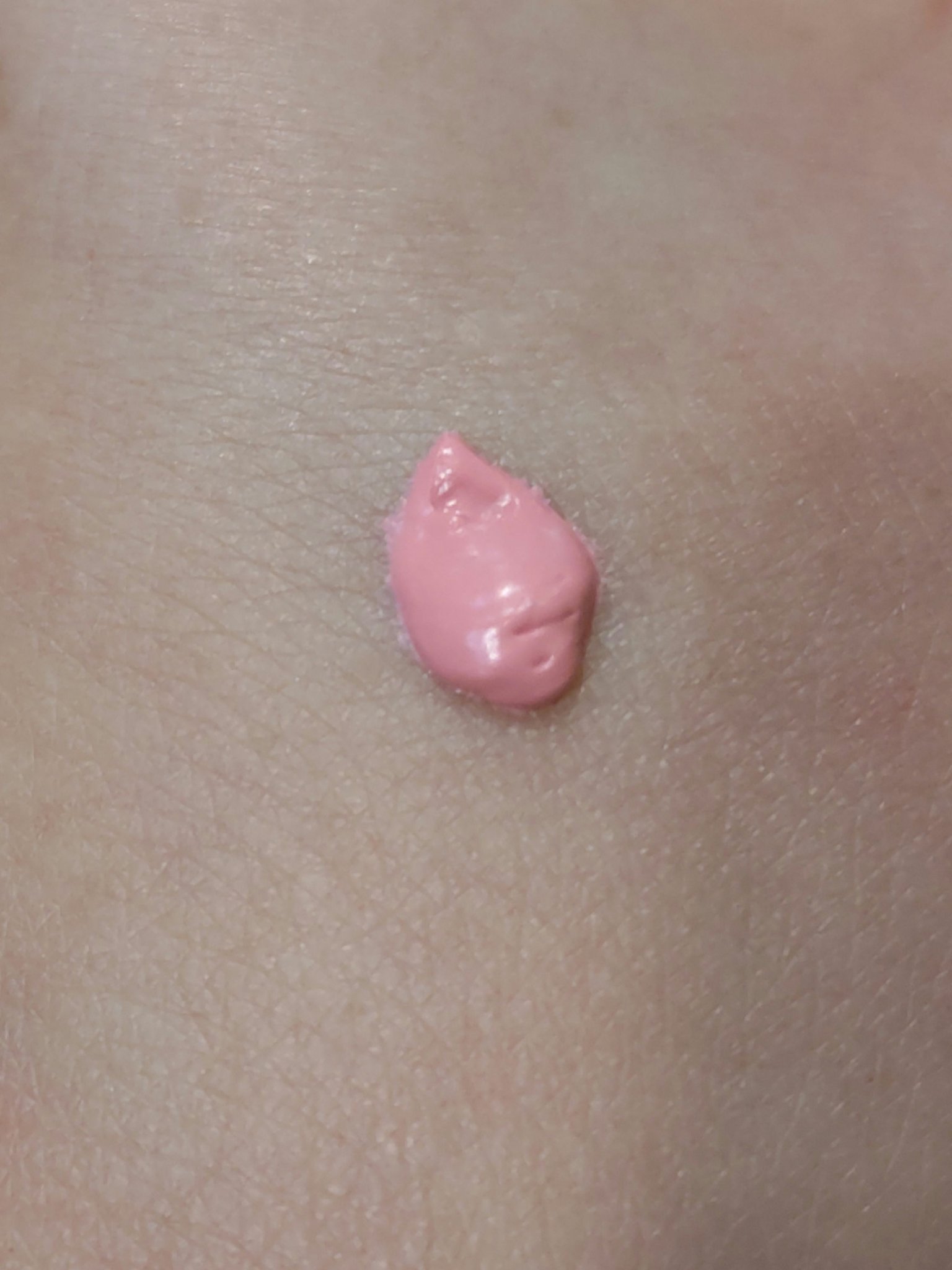 クロノビューティ カラーオンUV/アリィー/日焼け止めクリームを使ったクチコミ（3枚目）