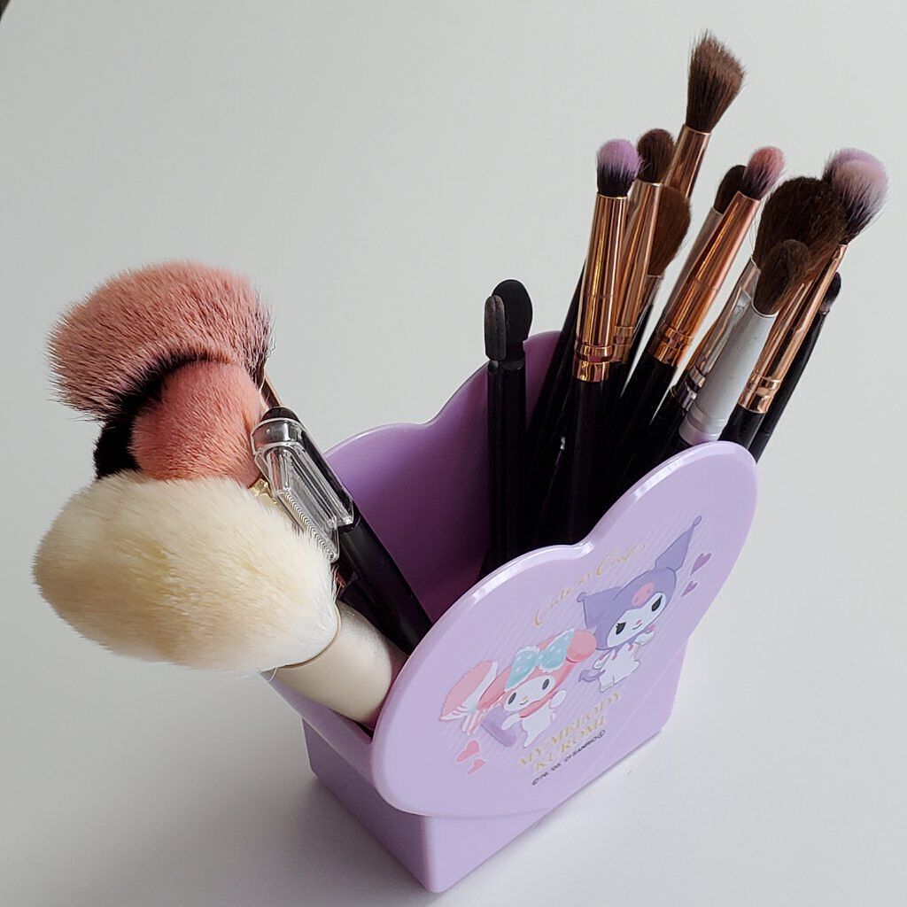 セリア コスメツールスタンド(マイメロディ&クロミ)