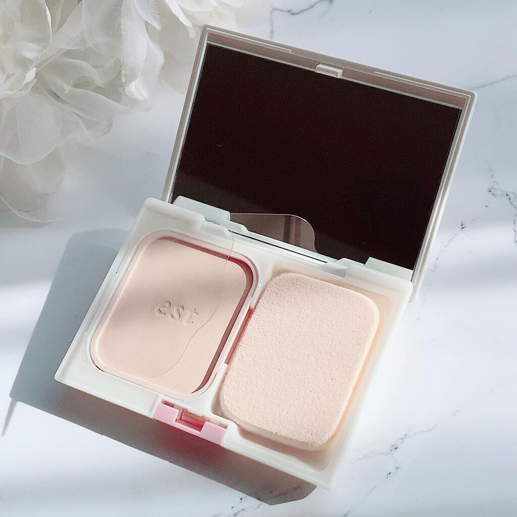 パウダーファンデーション シルキースムース/est/パウダーファンデーションを使ったクチコミ(2枚目)