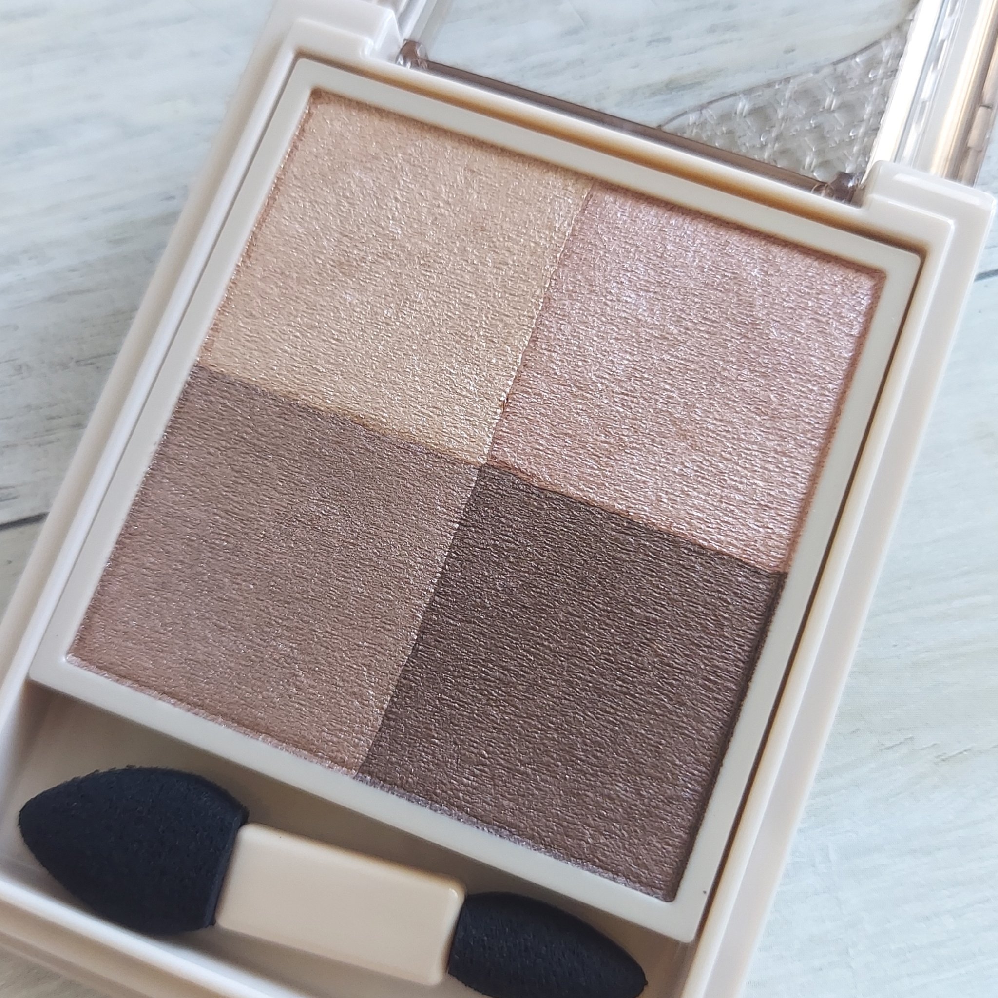 ニュアンス デューイ クリエイター/Visée/アイシャドウパレットを使ったクチコミ（3枚目）