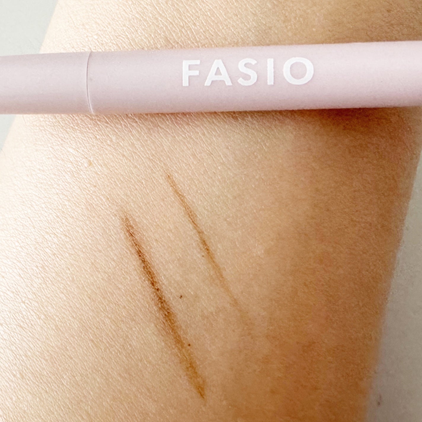 みあん on LIPS 「株式会社コーセー様よりいただきました😊∞-----------..」(4枚目)